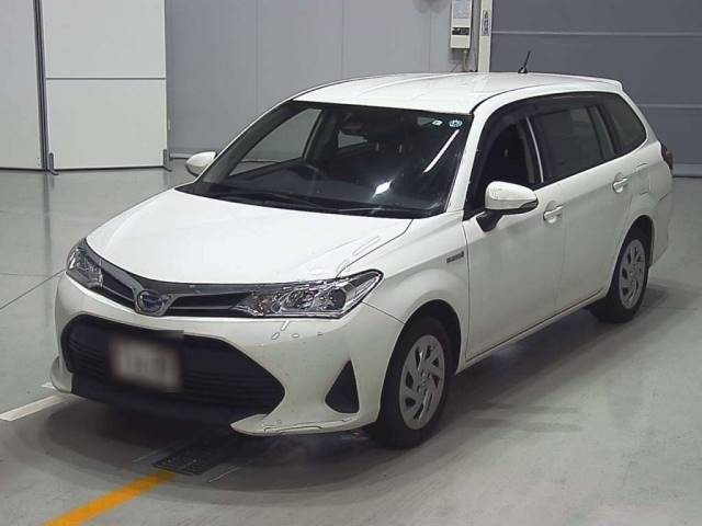 30353 TOYOTA COROLLA FIELDER NKE165G 2018 г. (CAA Chubu)